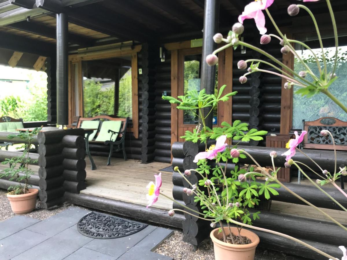 Eifel-Lounge Blockhaus Mit Kamin Garten Balkon Nahe Koeln Therme Bruehl Phantasialand Weilerswist Екстериор снимка